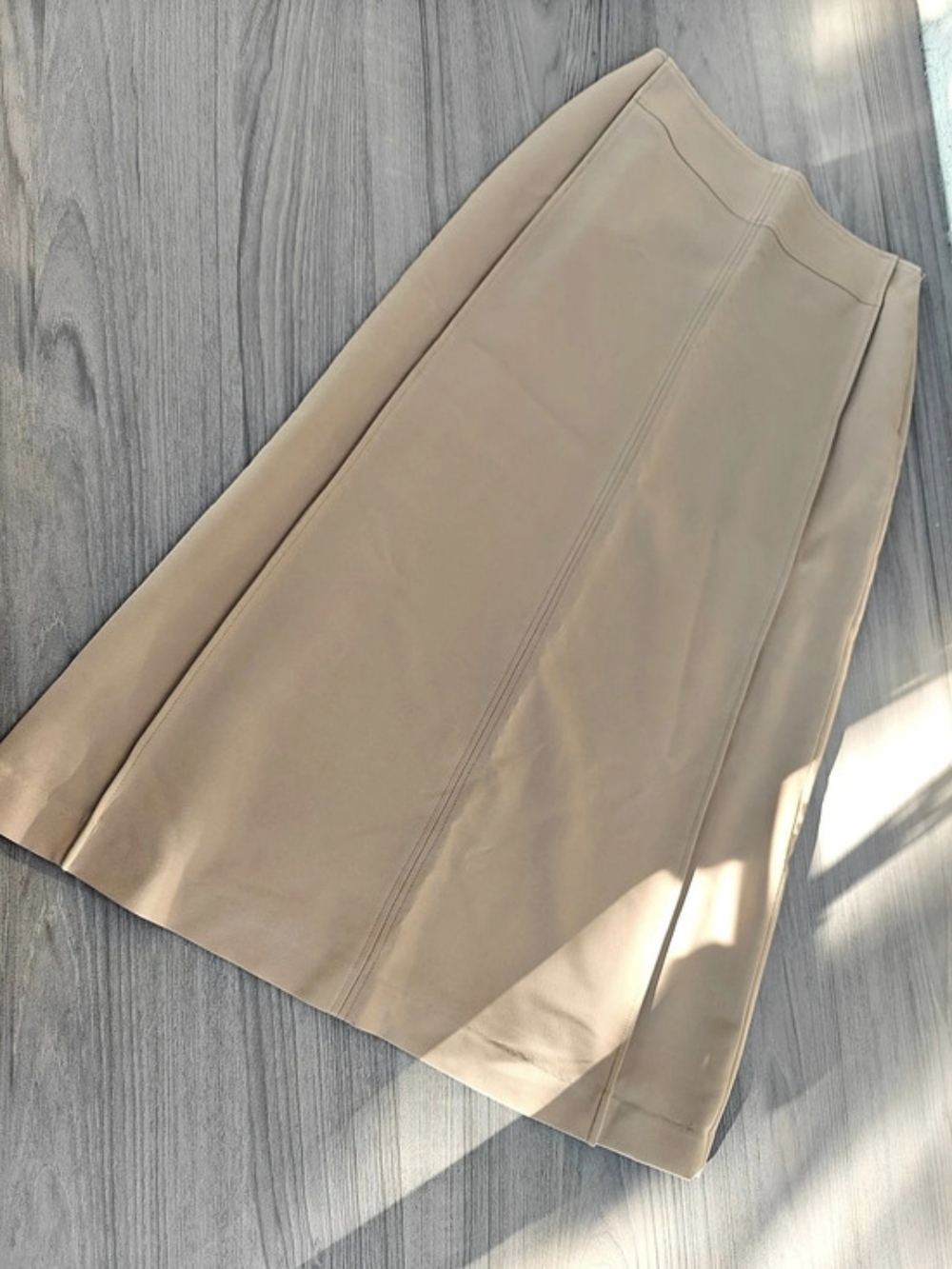 Vintage Beige Skirt made in Japan